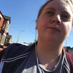 Meet your Posher, Lucy j